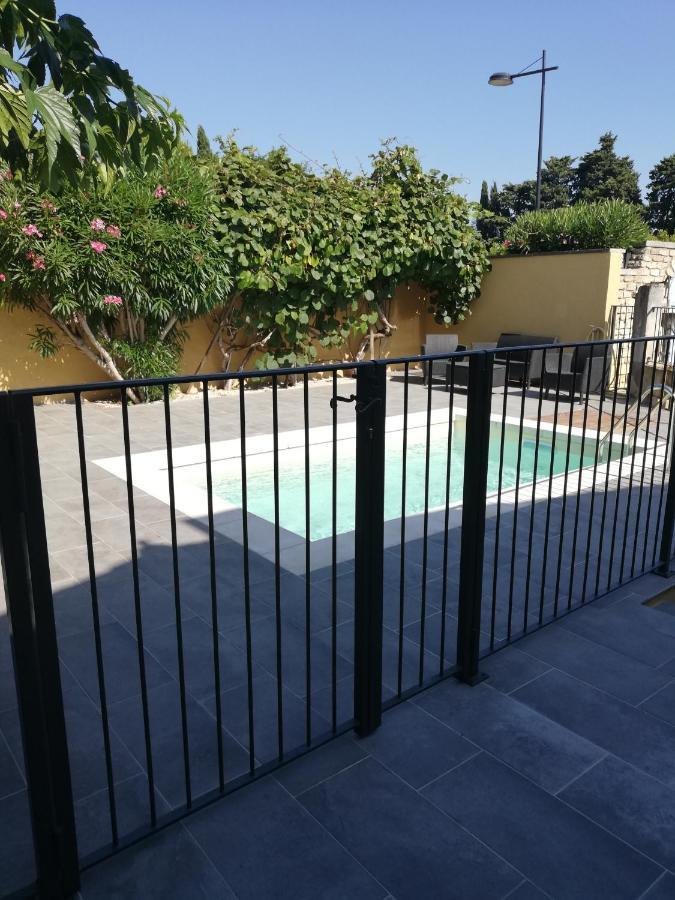 Maison Provencale Spa Sauna Piscine Molleges Exterior photo